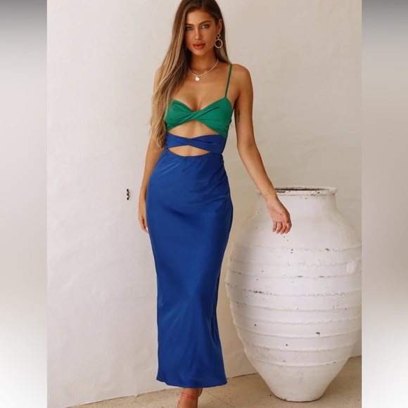 HELLO MOLLY SPLIT THINKING MAXI DRESS ROYAL BLUE - Picture 2 of 9